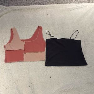 Summer tank bundle! Both xs! And one top is American eagle